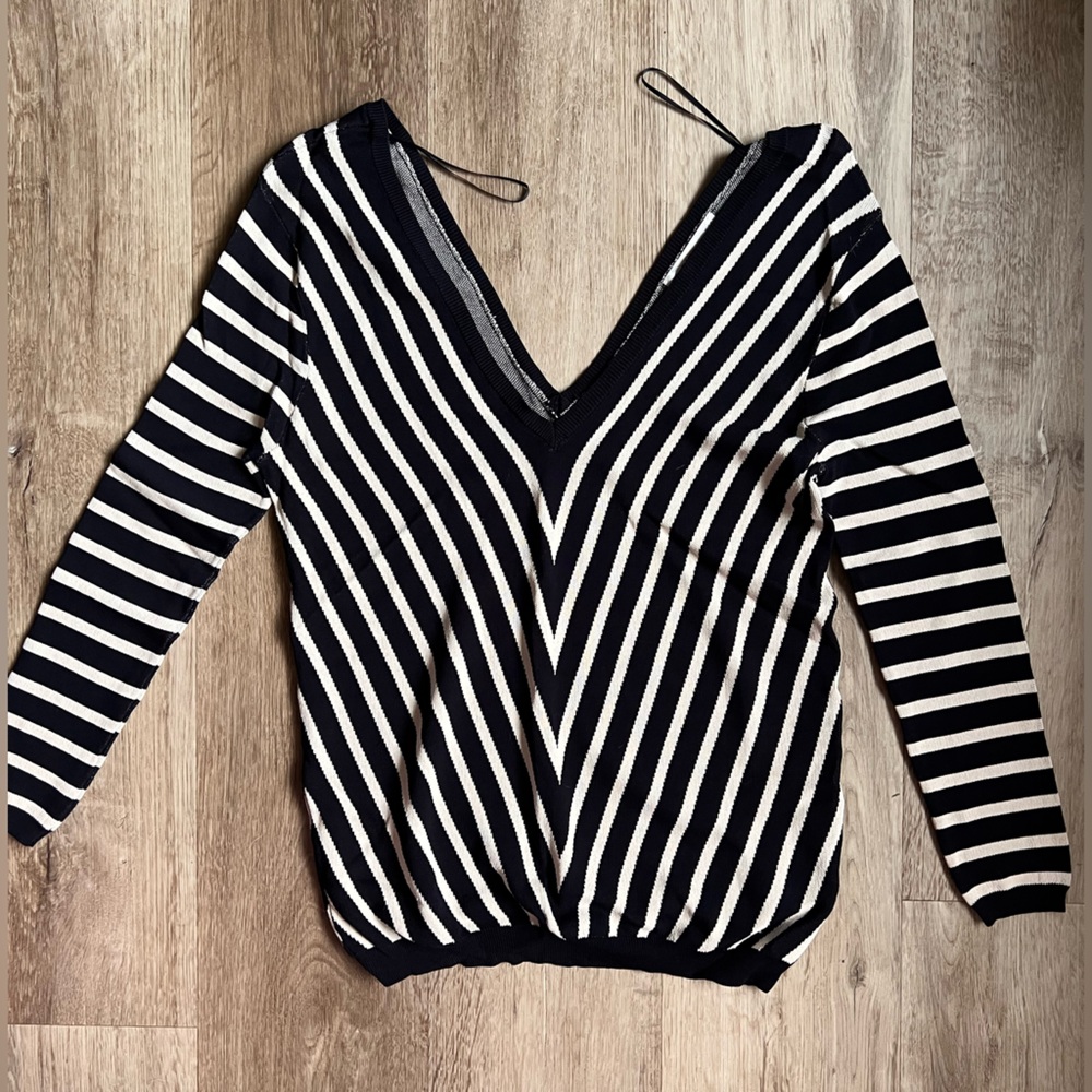 Zara Black and White Striped V-Neck Sweatshirt